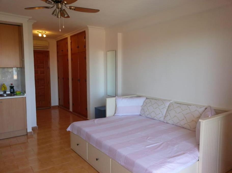 Estudio En Torrevieja A 700 M Del Mar Eksteriør billede